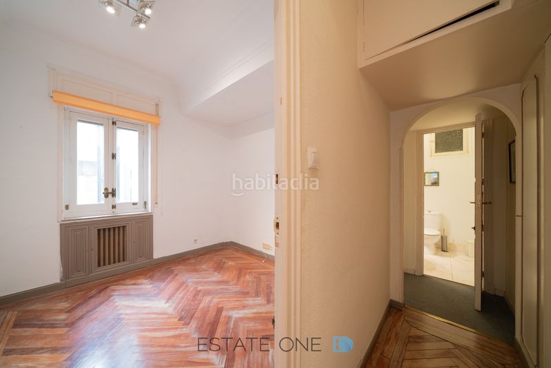 Foto 50ee0d18-241f-492a-baf7-a8febe2e0418. Piso en Argüelles Madrid