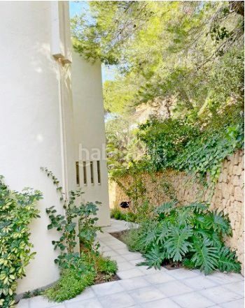 Foto 6e69d169-6b6e-4cb9-8994-fbff0c7bd9fd. Casa amb calefacció piscina a Altea la vella Altea