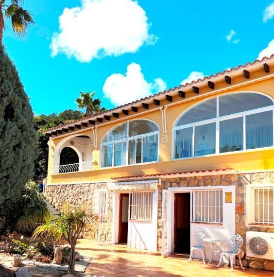 Foto 2f3adb72-bb1a-4c1d-9082-3e2a73647110. Casa amb calefacció piscina a Oltamar - Cucarres Calp