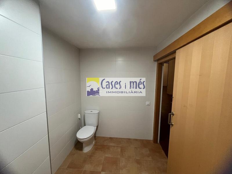 Foto c28f2f79-bc5e-43d2-95f6-b082ceefb747. Rent business premise in Ausias March Alboraya