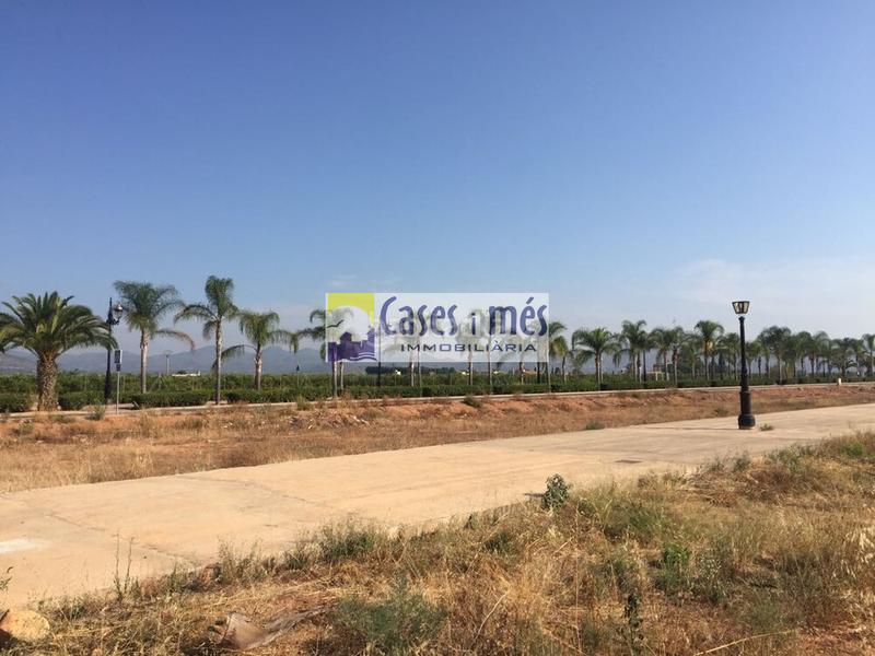 Foto 202f3eb1-6737-41fd-ad76-acab9298e692. Terreno residencial en Rafelbunyol