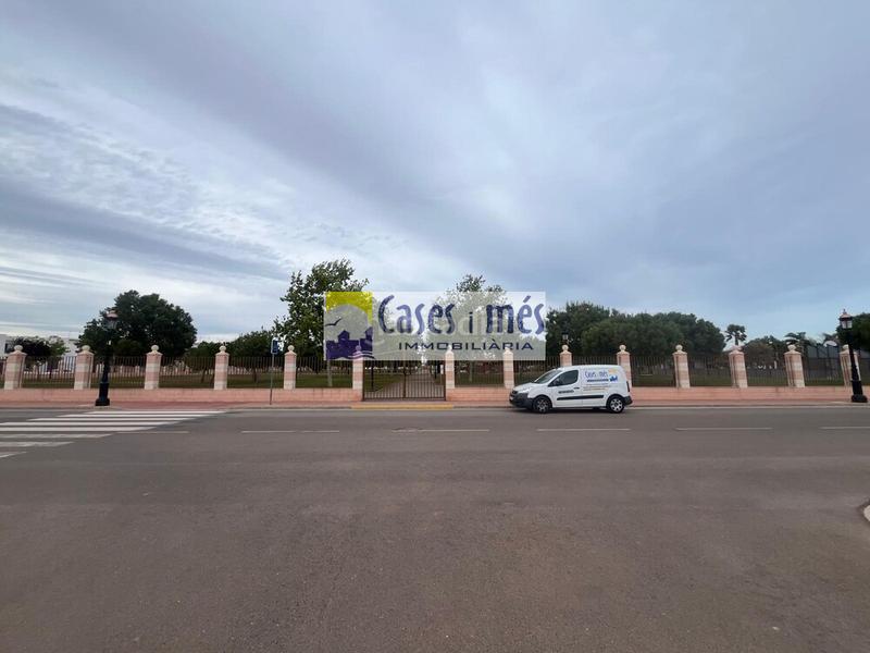 Foto a54e2911-fd34-4456-a9ae-34af7d6df0bf. Terreny residencial a Rafelbunyol