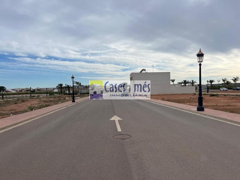 Foto e3ac2aa7-0cbf-4c0f-8f01-599fb17ad8be. Terreno residenziale in Rafelbunyol