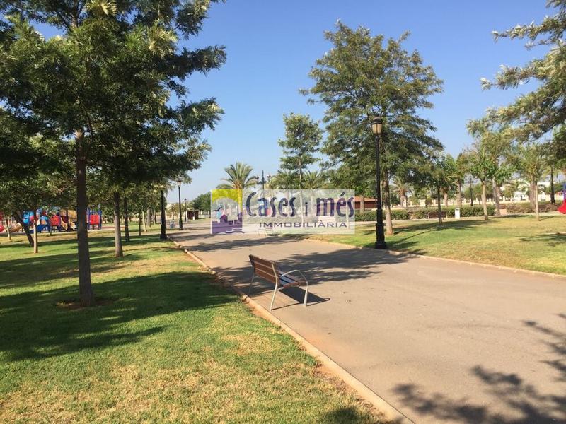 Foto e903b637-84d3-4cdb-8d01-b456d631d6bc. Terreno residenziale in Rafelbunyol