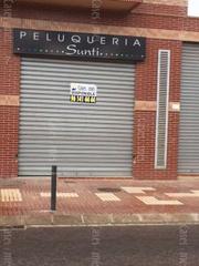 Geschäftsraum in Museros. Local en museros