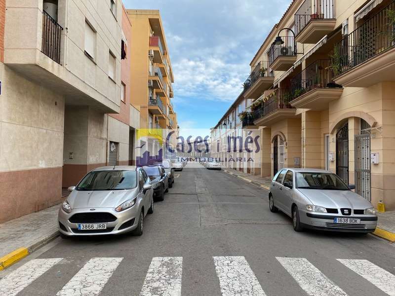 Foto 61171cf5-79a6-49d2-8a27-a9d08411da19. Local comercial a Massamagrell