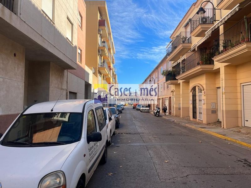 Foto e0406431-d0cd-4a4a-a480-81713b56c0f2. Local comercial a Massamagrell