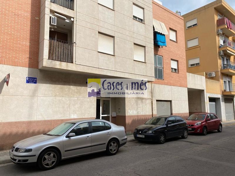 Foto f373b7fd-7d40-4d54-88e8-d4ecdac54d08. Local comercial a Massamagrell