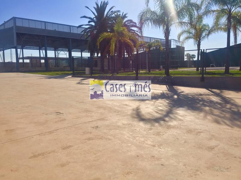 Foto 8dd5c8da-fd03-460e-8fe5-c14b2d712c6e. Terreny residencial a Rafelbunyol