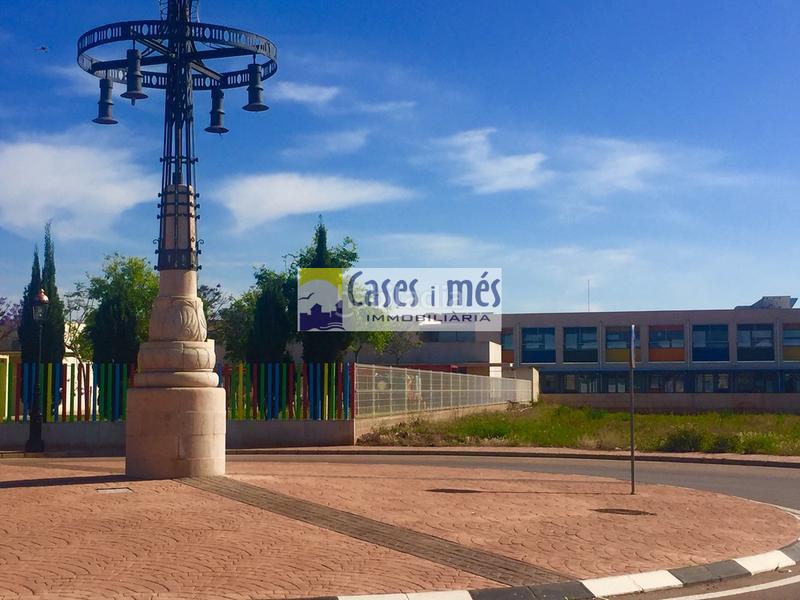 Foto fdc32822-ca5f-473a-bf64-b0dd5b3511a0. Terreno residenziale in Rafelbunyol