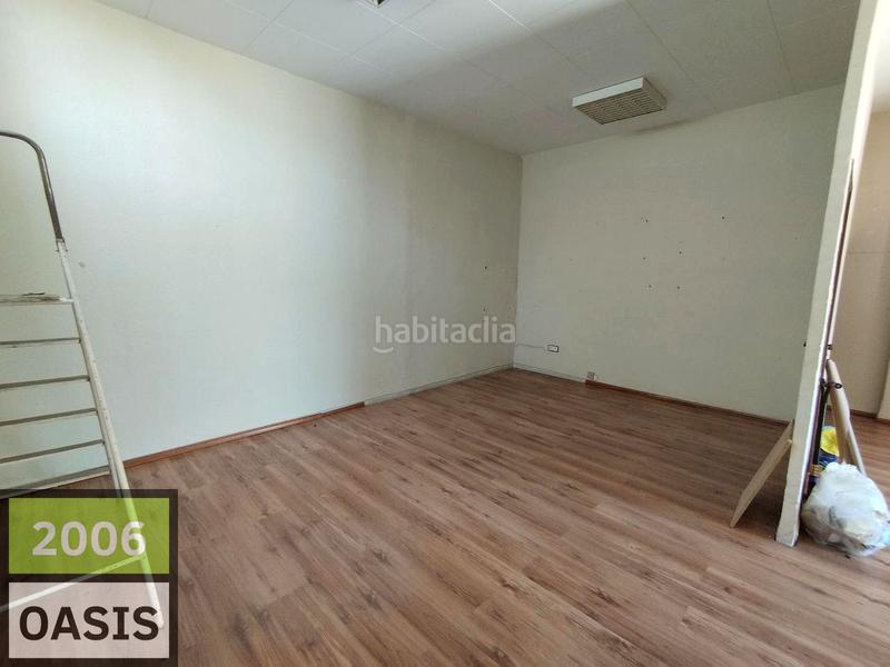 Foto 1ad52c13-d163-4e0e-8fc2-4514f8af6818. Casa chalet individual en pleno centro de miami playa en Miami Platja