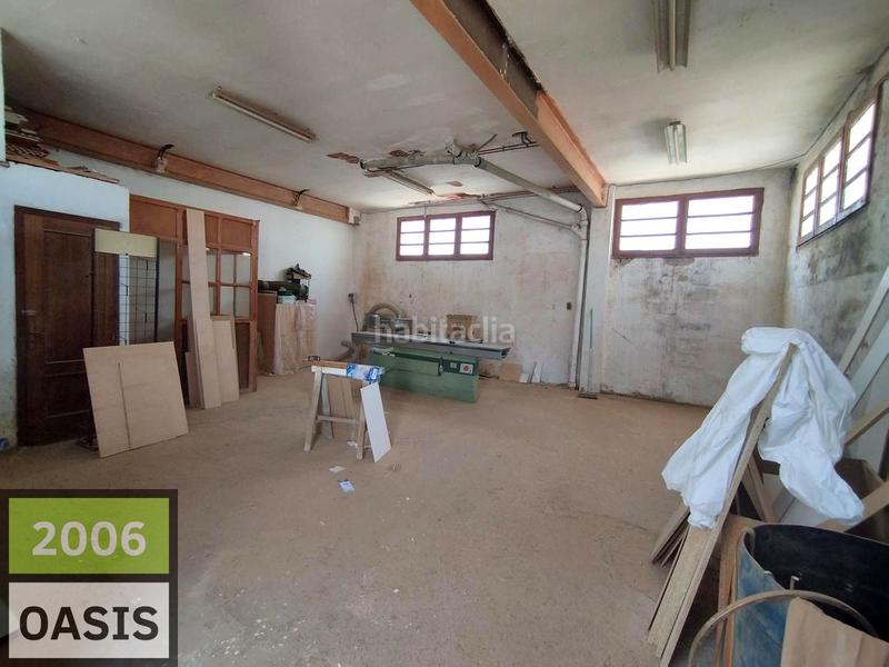 Foto 224154e6-a1c1-42e6-aef2-e424e829e1f6. Casa chalet individual en pleno centro de miami playa en Miami Platja