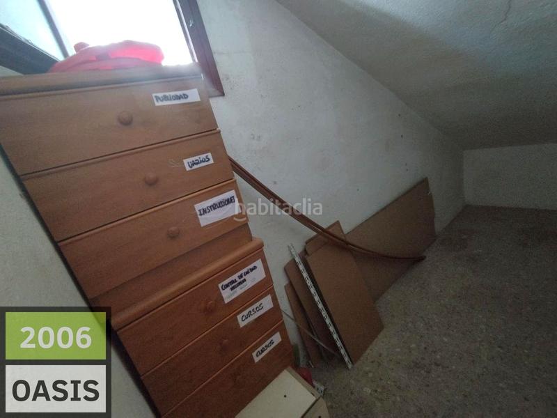 Foto cbb66f24-12c1-4382-857b-8ebad80453e8. Casa chalet individual en pleno centro de miami playa en Miami Platja