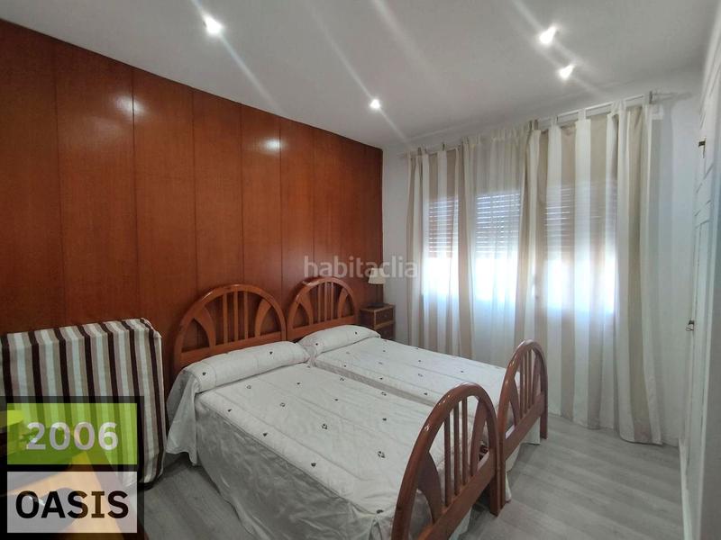 Foto e85fb4aa-7f6e-4e01-91cf-9e85810296e4. Casa chalet individual en pleno centro de miami playa en Miami Platja