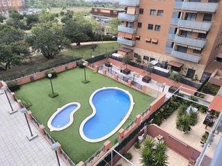Ground floor in Canonja (la). Precioso bajo céntrico con gran terraza y piscina