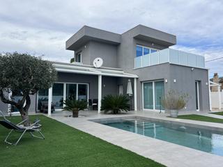 Casa  Urbanització tres calas 3b