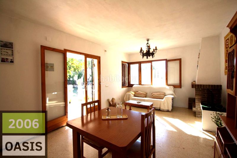Foto 0594ef31-7ea4-40fe-9096-9cd35fff29e1. Casa amb aparcament a Calafat Ametlla de Mar (L´)