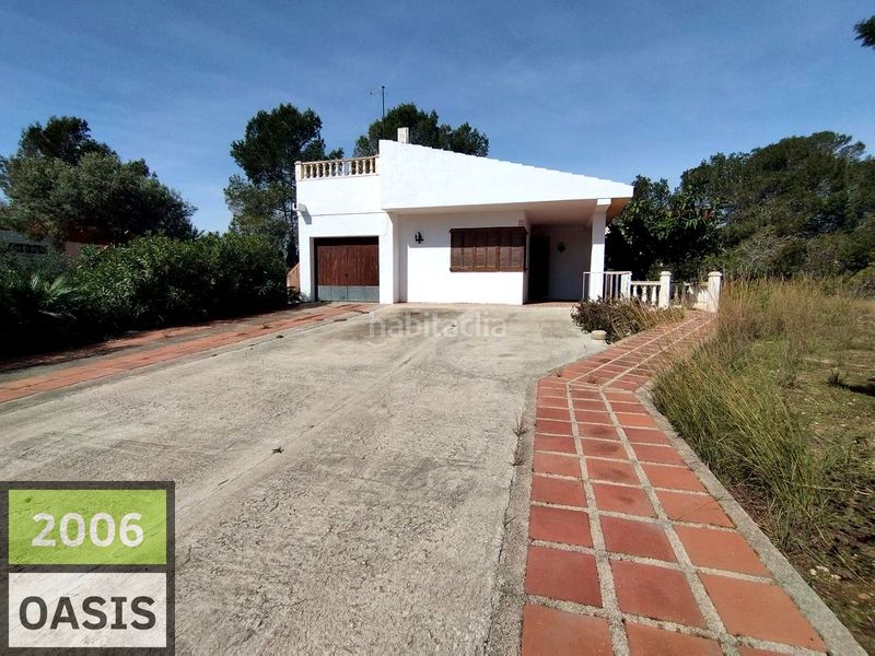 Foto 469f197a-5327-40e8-905f-2739c70b0012. Casa amb aparcament a Calafat Ametlla de Mar (L´)