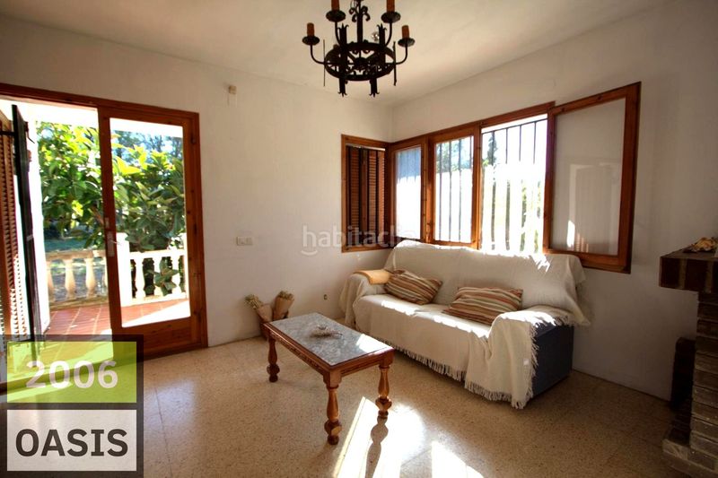 Foto 7402f18f-80ac-48b4-a6c6-c03ac7bd38d9. Casa amb aparcament a Calafat Ametlla de Mar (L´)