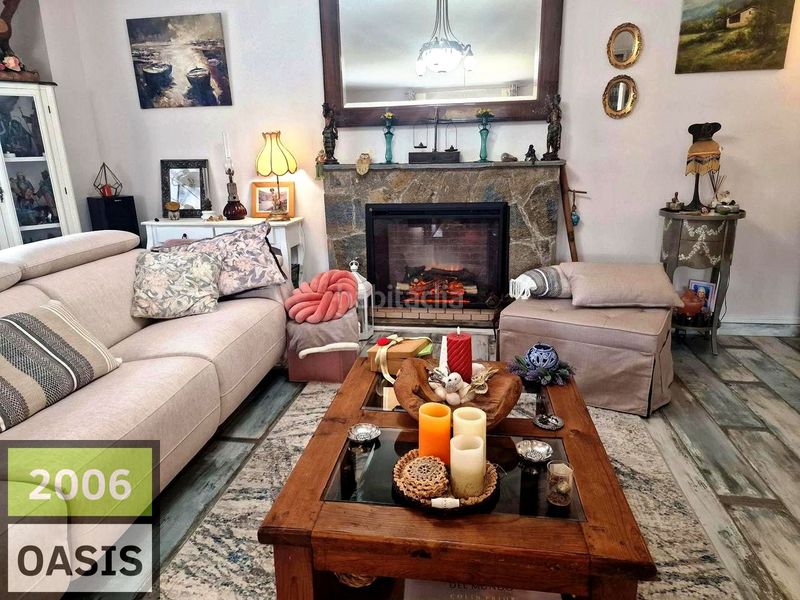 Foto 3716ad00-6645-4567-9cf5-140daae48291. Casa amb aparcament piscina a Poble Mont-roig del Camp