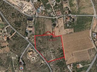 Rural plot in Calle cofrentes 33