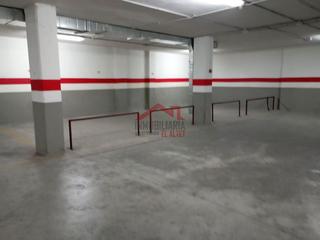 Lloguer Aparcament cotxe a Carrer armada espa?ola 33