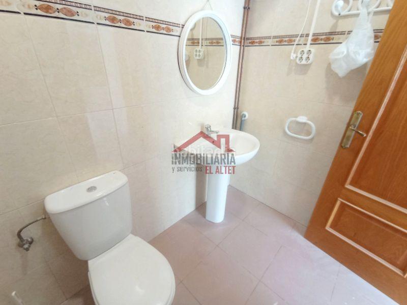 Foto 7df27303-63c5-41ed-ad6b-125bbbb2897f. Location local commercial dans calle grumete 7 dans Elche / Elx