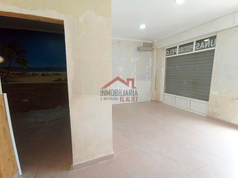 Foto a24883a2-6b3c-425b-879a-b109404f52f0. Affitto locale commerciale in calle grumete 7 in El Altet Elche / Elx