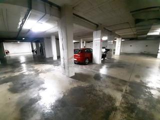 Parking coche en Carrer joaquín grau garcía 4