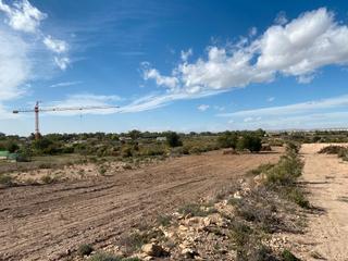 Propriété à El Altet. Terreno venta