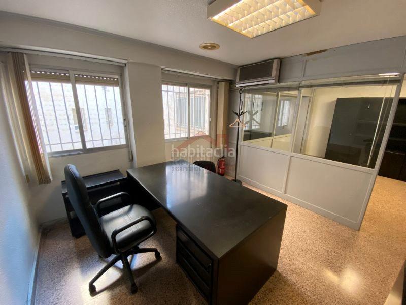 Foto 1e3c8df7-210f-4b1c-aad6-c889c221608a. Local comercial local venta en Carrús Oeste Elche / Elx