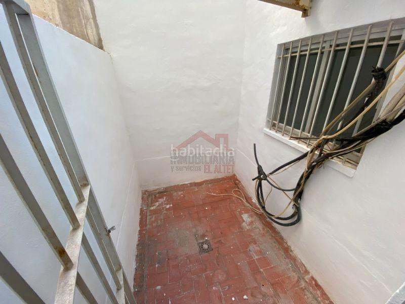 Foto 22abd1bb-0fbe-4a1e-b652-4b32e00d1f11. Local comercial local venta en Carrús Oeste Elche / Elx