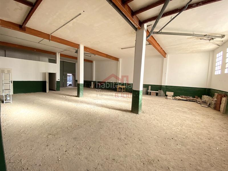Foto 06e325e9-8e8d-4ecb-99b8-5d7b836d25b9. Local comercial local venta en El Altet Elche / Elx