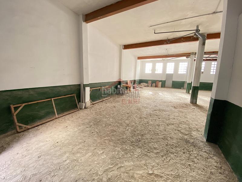 Foto 2b40662f-2667-4054-ad97-2919feb5fa2f. Local comercial local venta en El Altet Elche / Elx