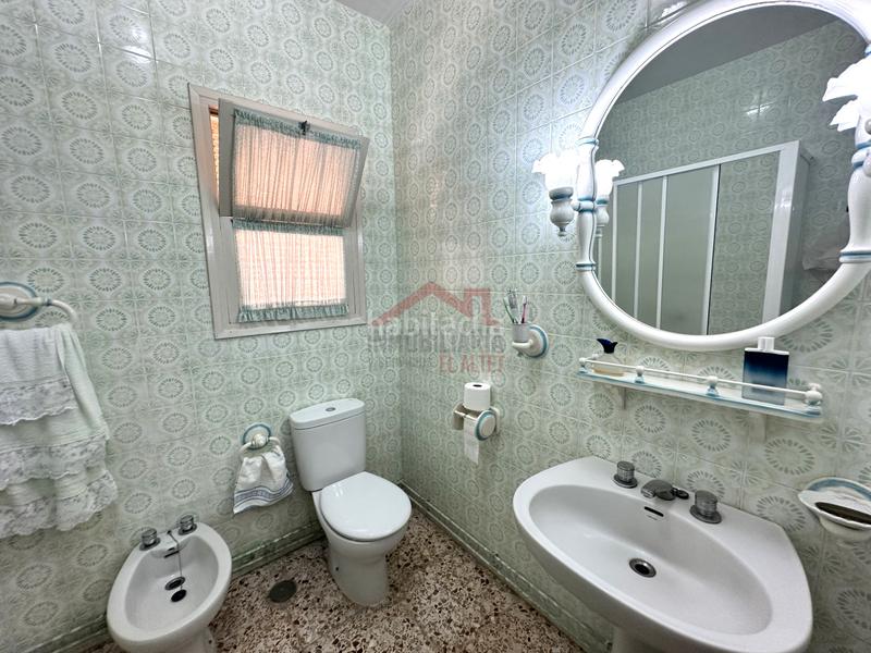 Foto 4eb2b664-883d-445a-8b32-3448f78970a0. Xalet amb xemeneia calefacció aparcament piscina a Elche / Elx