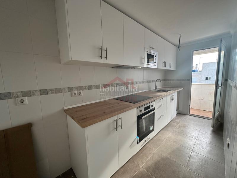 Foto 0abefe4d-671e-4730-92da-9ee27ea6f9d7. Piso ático venta en El Altet Elche / Elx