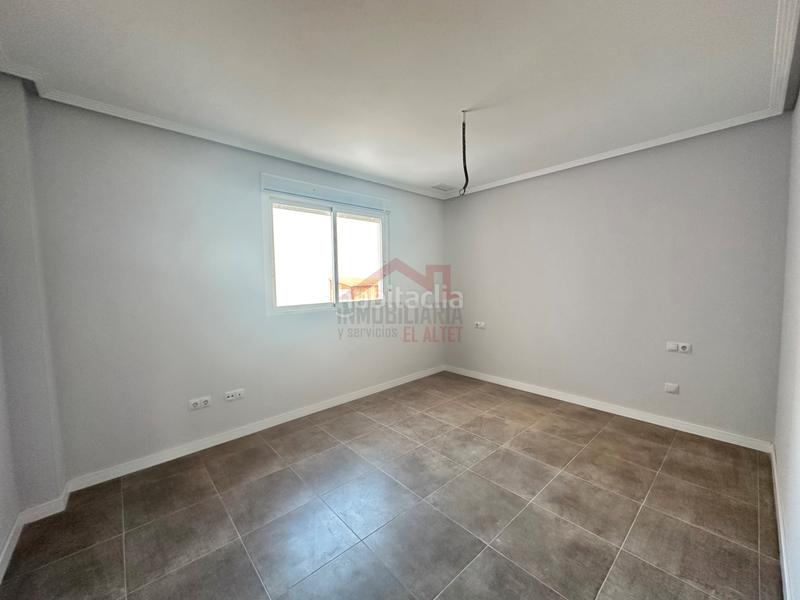 Foto a3d4fff6-b120-40bc-a98e-deae133307ac. Piso ático venta en El Altet Elche / Elx