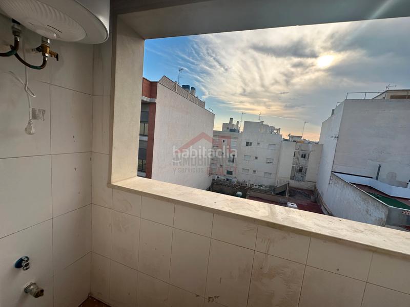 Foto b7e08439-baa8-45e6-bfd0-681a2f466692. Piso ático venta en El Altet Elche / Elx