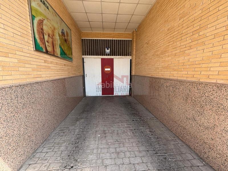 Foto df15c3ed-32bb-4912-a863-d53cefa6d7fe. Alquiler parking coche plaza garaje alquiler en El Altet Elche / Elx