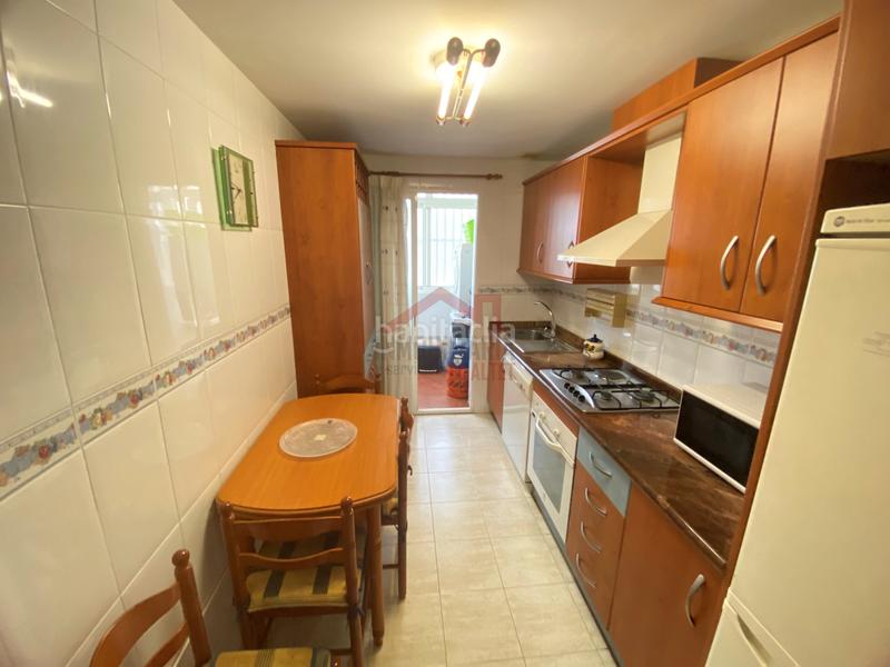 Foto f1dc604a-ad3e-4e2a-8b41-40a5105fe3d7. Piso  venta en El Altet Elche / Elx