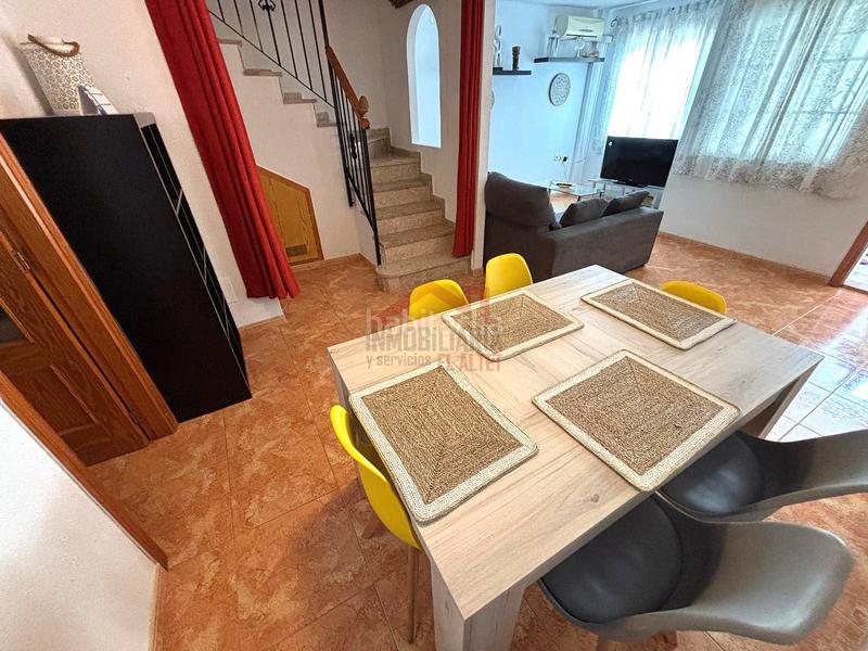 Foto 12d26d02-991d-42b8-b54a-c7a0fab0e325. Location maison avec piscine dans Monte Faro-Altomar II Santa Pola