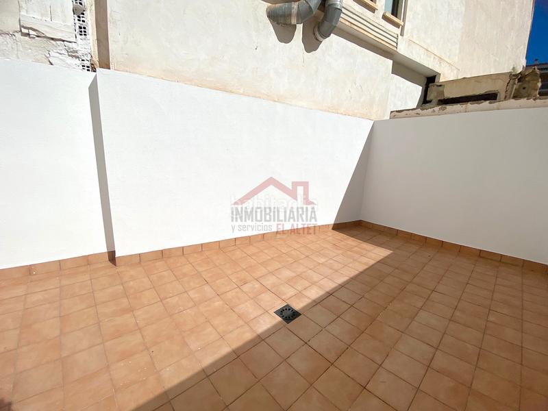 Foto 921de7f2-8b3d-4fbb-898e-d6cd5ee62830. Appartamento in carrer la niña 39 in El Altet Elche / Elx