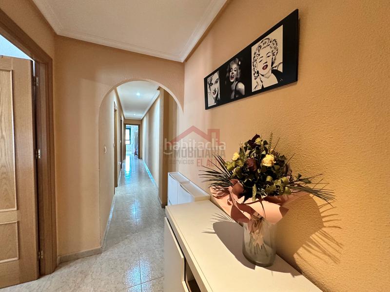 Foto 09066a45-4450-4f18-a020-dfd1a8befcd6. Piso  venta en El Altet Elche / Elx