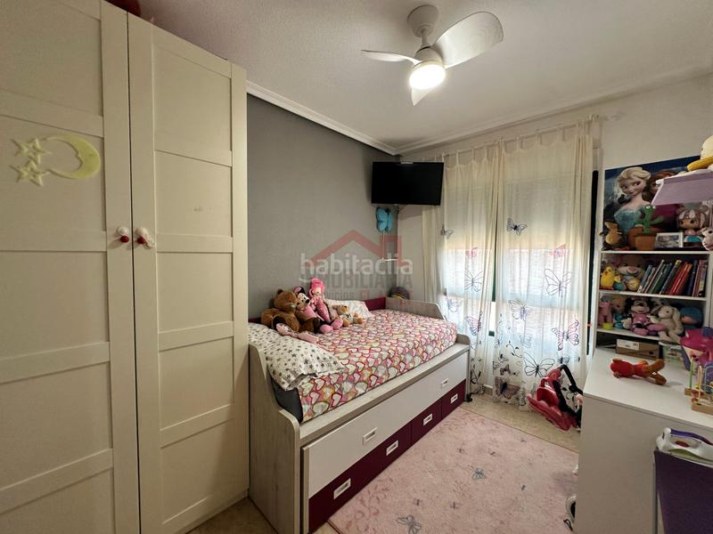 Foto 72321731-8743-4cc8-b135-6689042aa4a3. Piso  venta en El Altet Elche / Elx