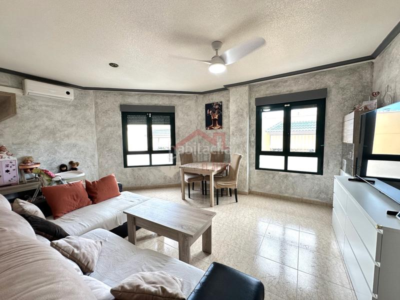 Foto 801fdc87-f807-41b6-90ab-bc8522d367f7. Piso  venta en El Altet Elche / Elx