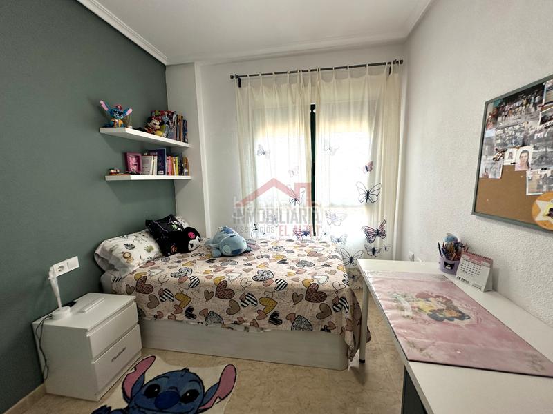 Foto 959e61ea-a168-4fa6-94e5-c412253c52aa. Piso  venta en El Altet Elche / Elx