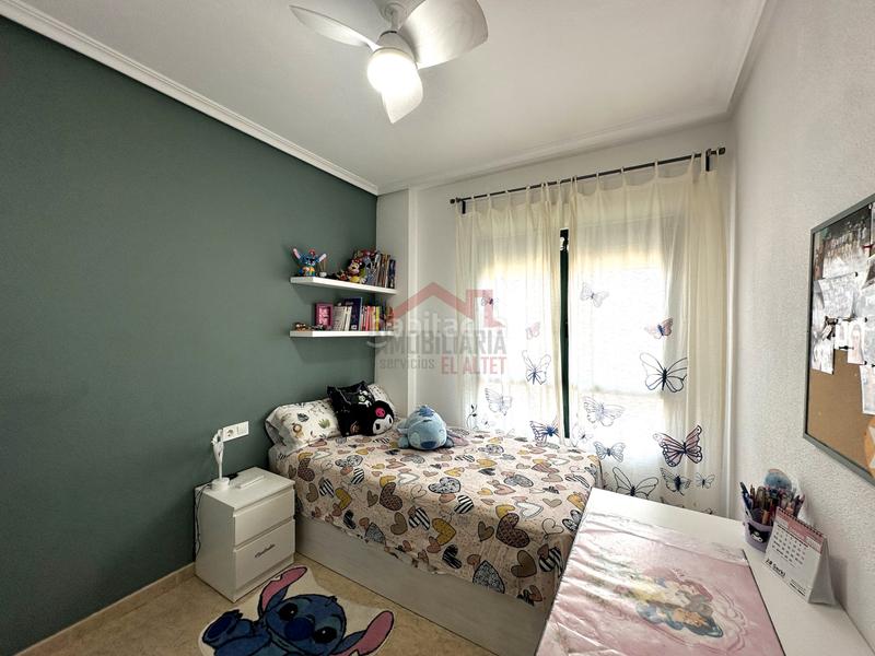 Foto d2d7e0c7-ff36-49ee-8c20-fc3f529fac3c. Piso  venta en El Altet Elche / Elx