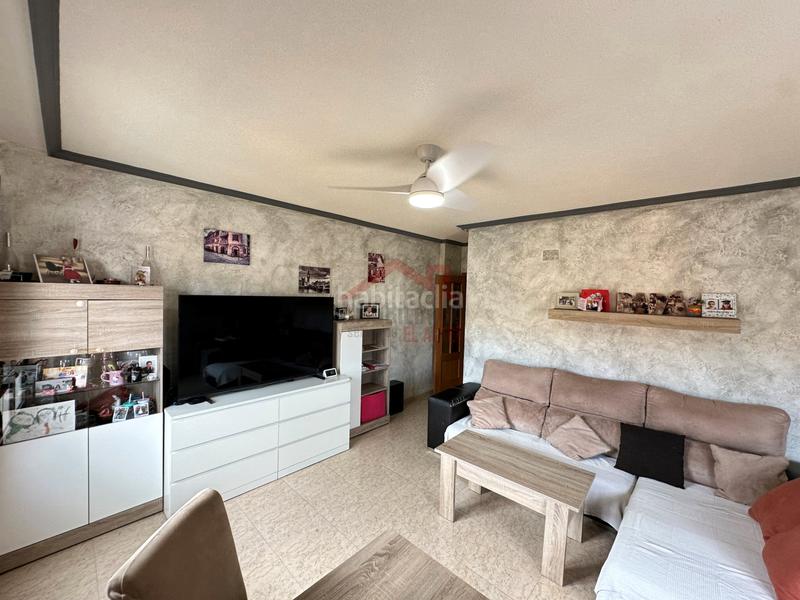 Foto fbab15f0-46ef-4359-b8b5-9164b57a87f1. Piso  venta en El Altet Elche / Elx