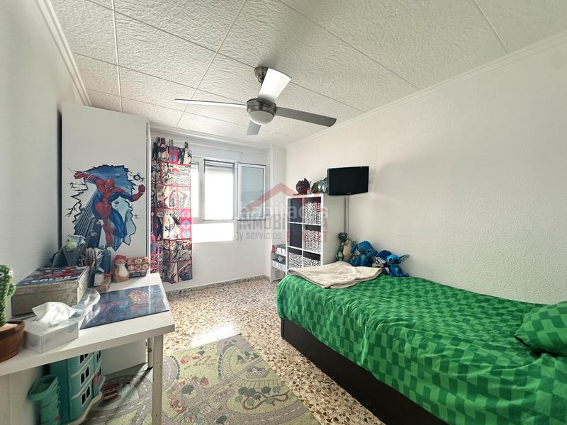 Foto 53ccd2e6-8fbd-4f36-877a-b1a42c8998fc. Etagenwohnung mit heizung in El Altet Elche / Elx