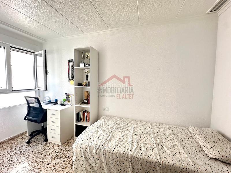 Foto af0053f3-52a2-442b-b103-71817cc12774. Etagenwohnung mit heizung in El Altet Elche / Elx